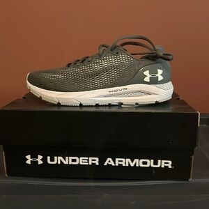 Under Armour Men’s Hovr shoes